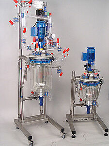 Glass mini pilot plant_ Floor model and table model