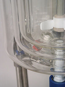 Glass mini pilot plant_Glass vessel with triple wall for low temperature chemistry