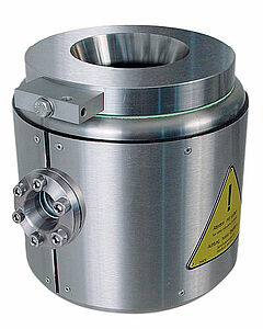 Pressure vessels with electric heating and water cooling. Sight glass optional.