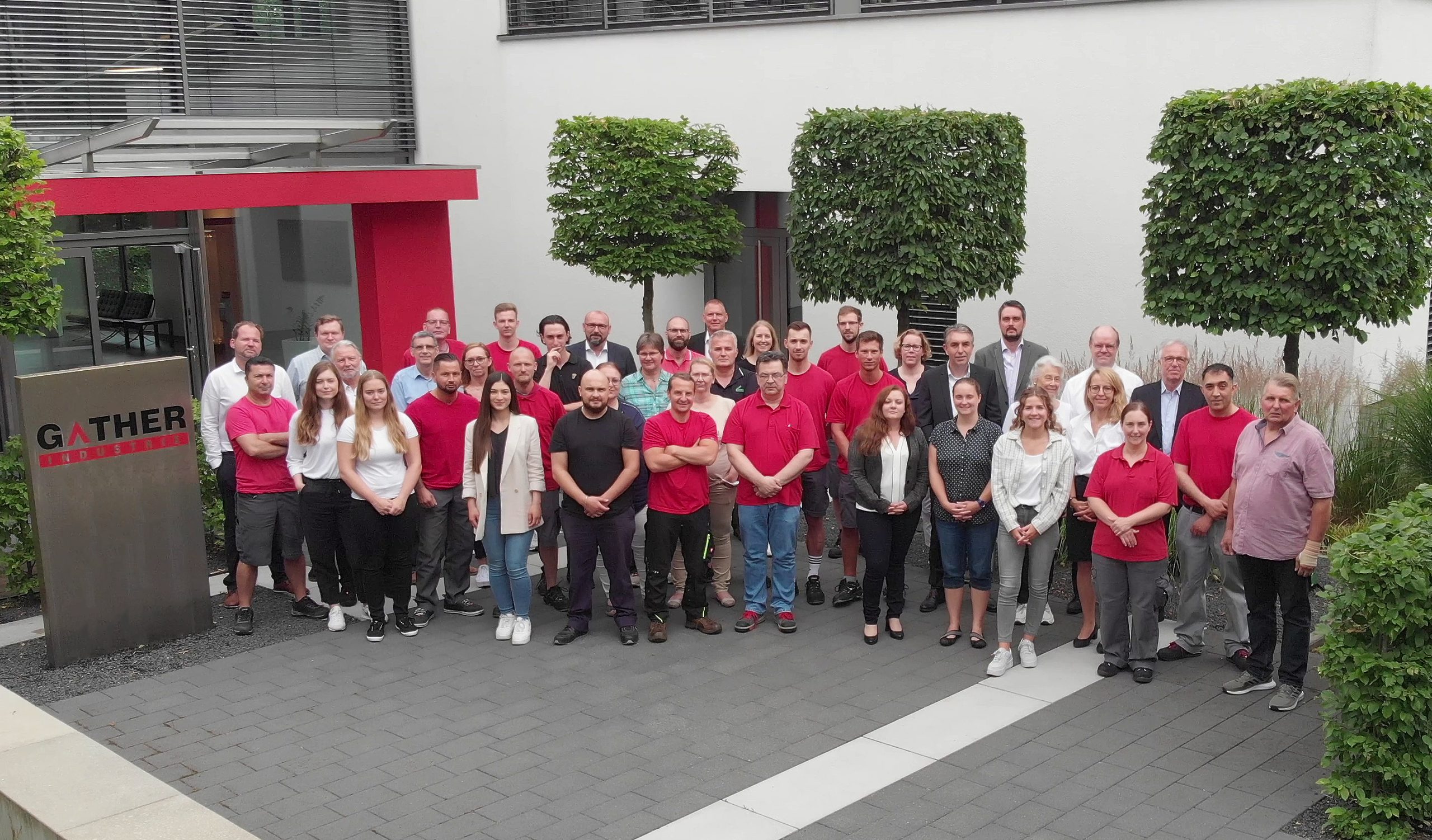 2023 GATHER Gruppenbild_Drohne3_bearbeitet