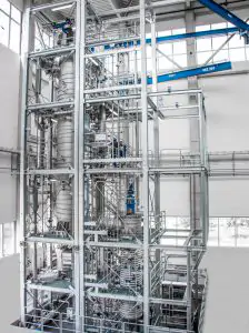 VTA industrial column of a fractional distillation system